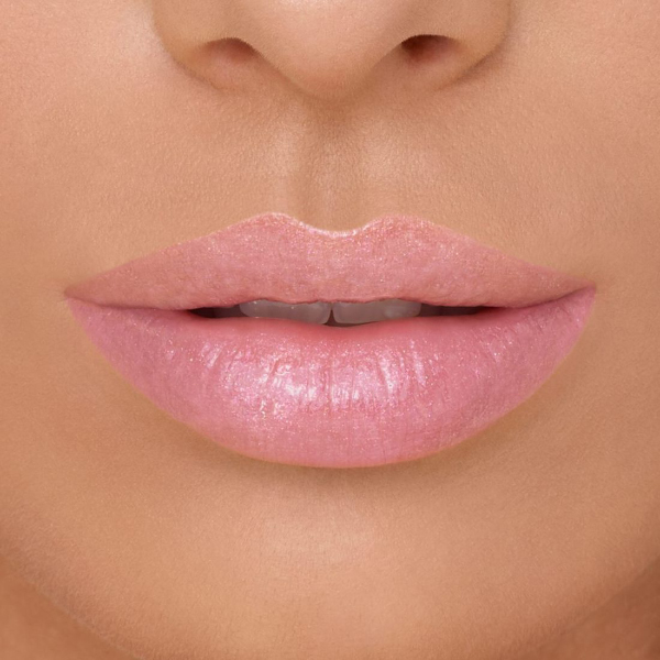  1 lipstick + 1 gloss au choix
